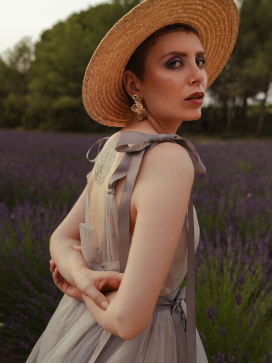 Portrait de Femme Cannes - portrait femme avec stylisme et maquillage