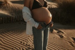 séance grossesse cannes - photo femme enceinte plage